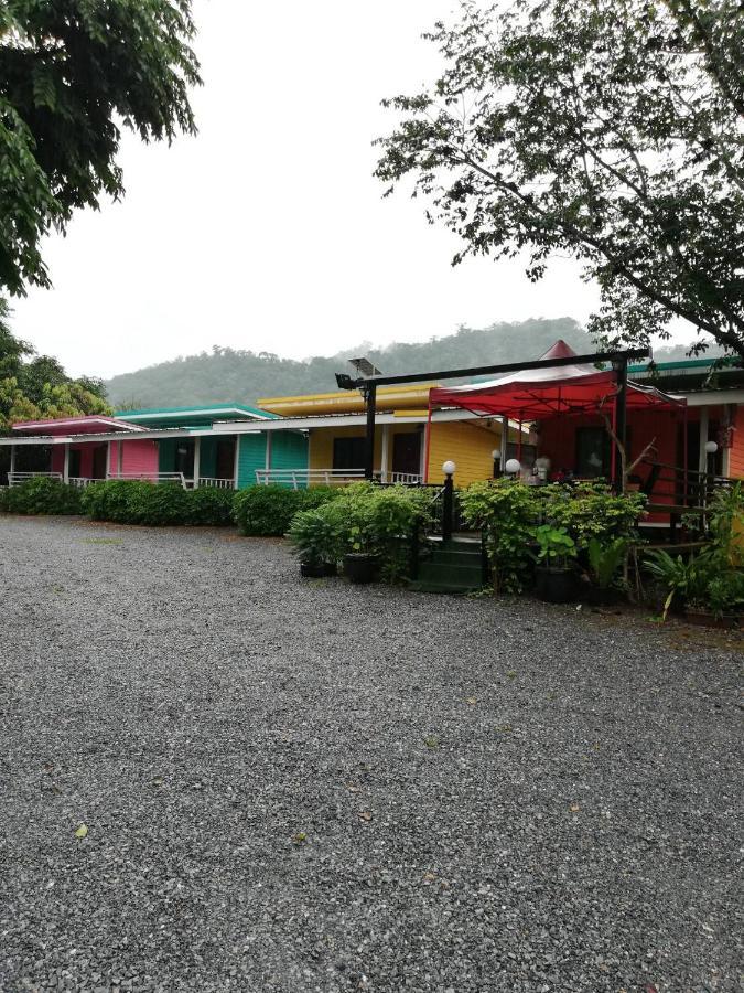 Villa Banrimkhao Pak Chong Exterior foto